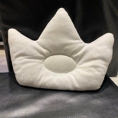 ⭐️ベビー枕⭐️ クラウン ホワイトの画像