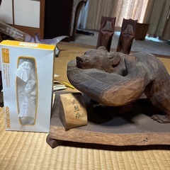 熊の置物の画像