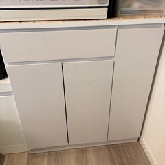 お話中！LOWYAキッチンカウンターの画像