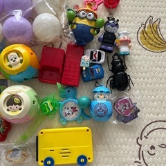 《６４》おもちゃ色々　２４種類の画像