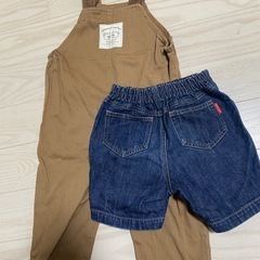 ミキハウス90センチズボンとfutafuta95センチオーバーオールの画像