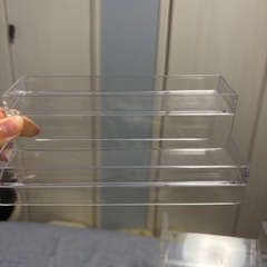コスメ、おもちゃ、小物収納の小さな棚、クリアケースの画像