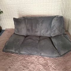ソファの画像