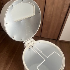 オムツゴミ箱　Primanova スタイリッシュペールの画像