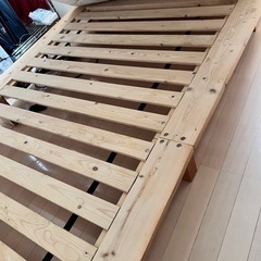 無料　セミダブルベッド