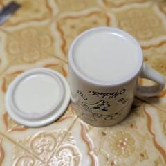 (内定)蓋付きカップの画像