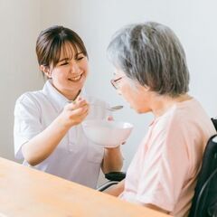 病院看護助手／日勤帯／無資格・未経験OK／看護師・ヘルパー等有資...