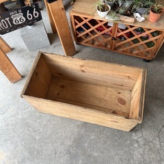 りんご箱 DIY 100均 カスタマイズ 本棚や整理箱 植物 ガ...
