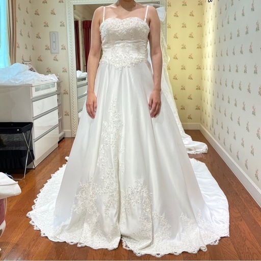 ウエディングドレス