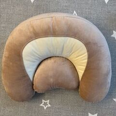 エールベベ 3way 授乳クッションの画像