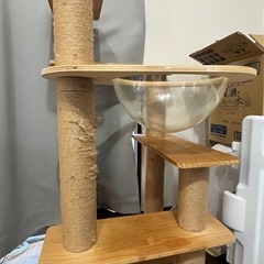 宇宙船付き木製キャットタワー　置き型