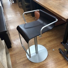 CALLIGARIS VERTIGO カウンターチェア　取りに来られる方限定の画像