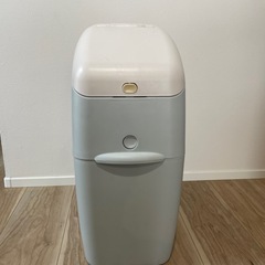 アップリカ オムツ入れ