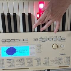 CASIO 電子ピアノ （液晶に難。機能は問題なし）の画像