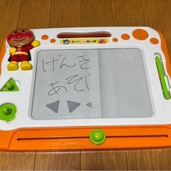アンパンマン落書きボードの画像