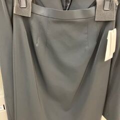 【新品】レディーススーツセット　AUSTIN REEDの画像