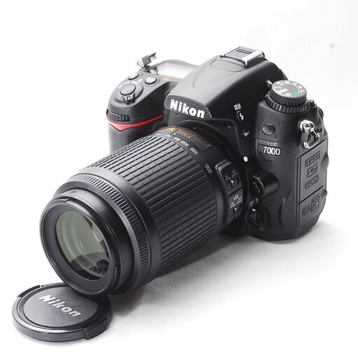 【人気急上昇】 Nikon D7000 望遠レンズ♡バッテリー2個付♡Wi-Fi付SDカード デジタルカメラ