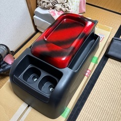 ハイエースセンターコンソールボックスの画像