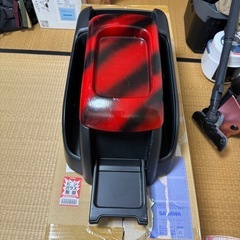 ハイエースセンターコンソールボックスの画像