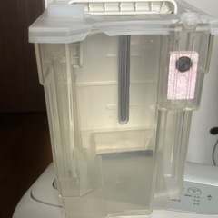 シャープ 衣類乾燥機 除湿機 7.1L / 8畳 CV-N71-Wの画像