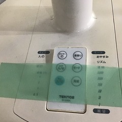 ●販売終了●TEKNOS    扇風機　2015年製　リモコン付き　中古品の画像