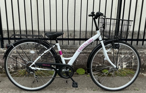 ＜整備済・美品車＞シティサイクル 27インチ自転車・ホワイト LEDライト・外装6段変速・鍵付き