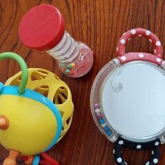 ベビーおもちゃまとめて　知育　輪投げ　ボール２個付き　鏡　コロコロ　の画像