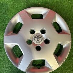 ノア 60系 ホイールカバーの画像