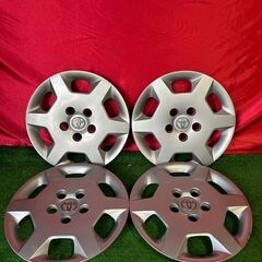 ノア 60系 ホイールカバーの画像