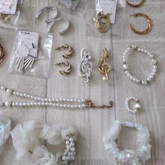 　　イヤリング、ピアス、リング　アクセサリー　まとめ売りの画像
