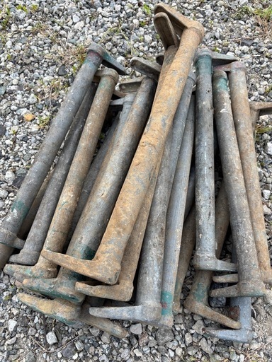 足場資材てすり900    てすり600   中古 35本セット　アンチと支柱も有り