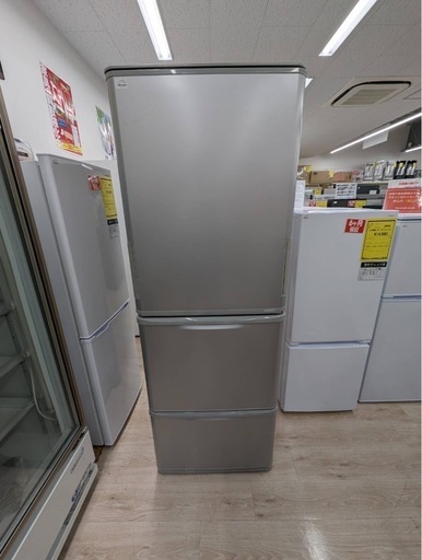 ジャングルジャングル岸和田和泉インター店】冷蔵庫 シャープ SJ-W358K