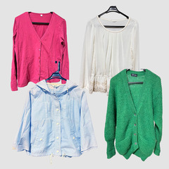 女性 M-L 服 4点まとめ売り①の画像