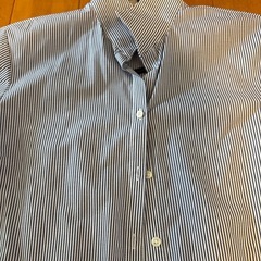 レディースシャツの画像