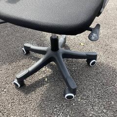 メッシュオフィスチェアの画像