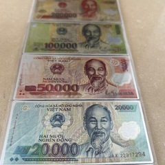 ベトナム　現金マグネットの画像