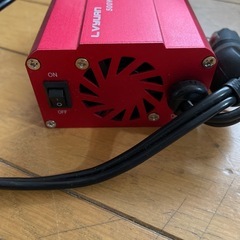 LVYUAN 12V/500W 車載インバーター シガーソケットの画像