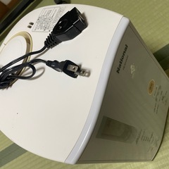 ナショナル　スチームファン式　加湿器　FE-KHA05の画像
