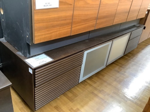 90分の無料軽トラック貸出サービス！KOSUGA テレビボード