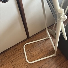 角度調整可　白枠ミラー　鏡の画像