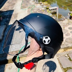 【ほぼ未使用】ヘルメット　バイク　自転車　の画像