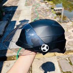 【ほぼ未使用】ヘルメット　バイク　自転車　の画像
