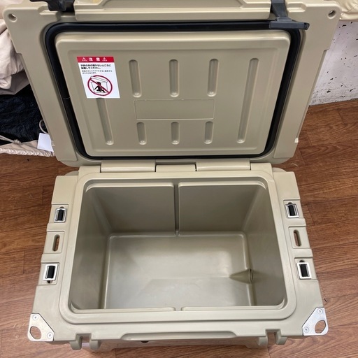 FIELDOOR 33.1L ノーザンクーラーボックス