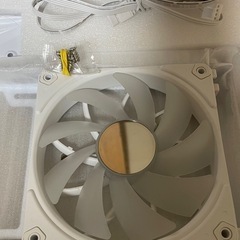 白色PCケース OWL-PC4502-WHの画像