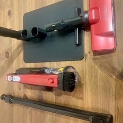 【2022年製】値下げしました　HITACHIコードレス掃除機の画像