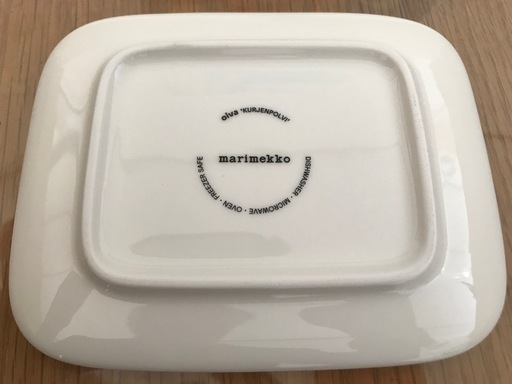 決まりました】【未使用】マリメッコ KURJENPOLVI スクエアプレート 3