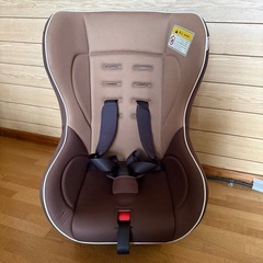 【新品未使用】チャイルドシート TKSYM052 TAKATA ブラウン 新品未使用】チャイルドシート TKSYM052 TAKATA ブラウン (こと