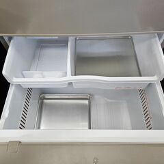 リサイクルショップどりーむ天保山店　No3089　３ドア冷蔵庫　Panasonic　2021年製　全体容量335L　左開き　自動製氷機能付き　2～3人暮らしに最適なサイズです♪の画像