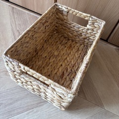 カゴ　バスケットの画像