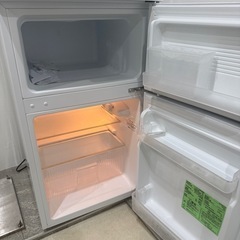コンフィー(COMFEE’) COMFEE' 冷蔵庫 90L 2ドア 右開き ブラック RCT90BL(E) 耐熱天板の画像